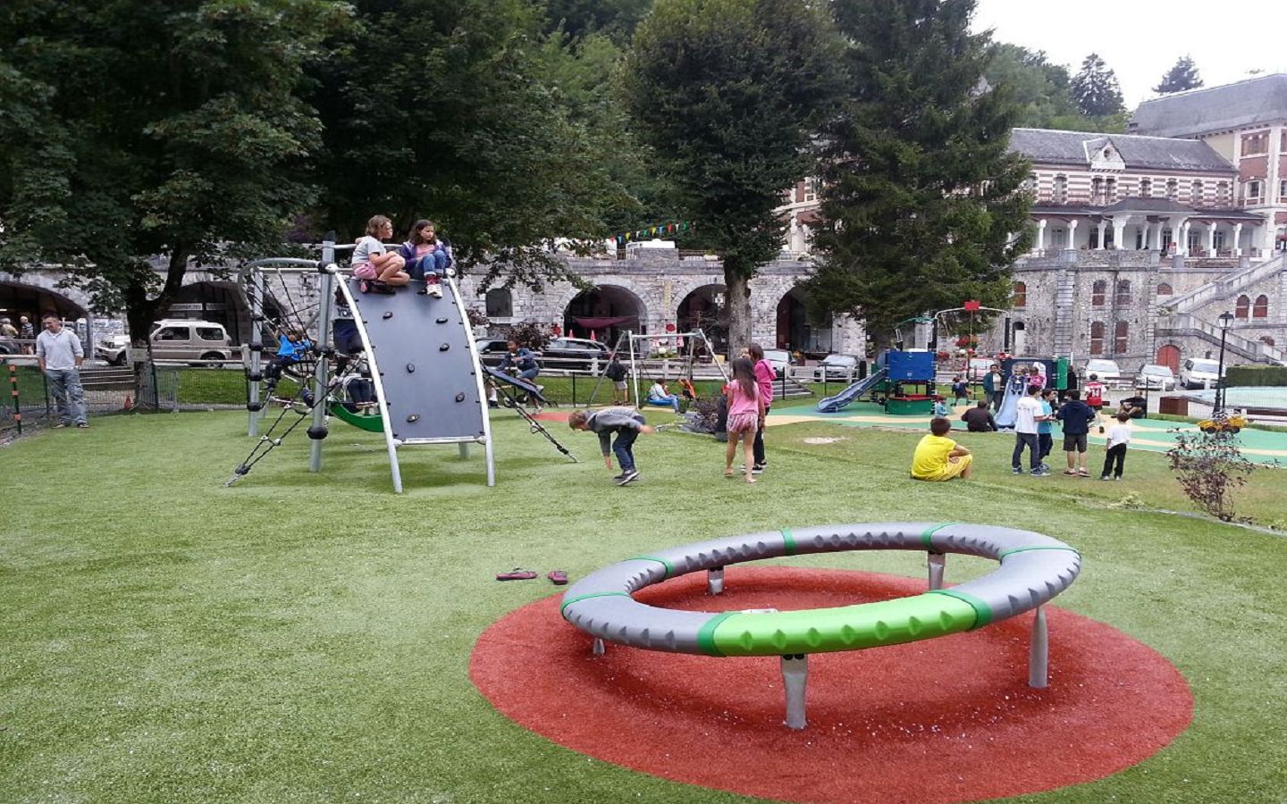 aire-de-jeux-pour-enfants