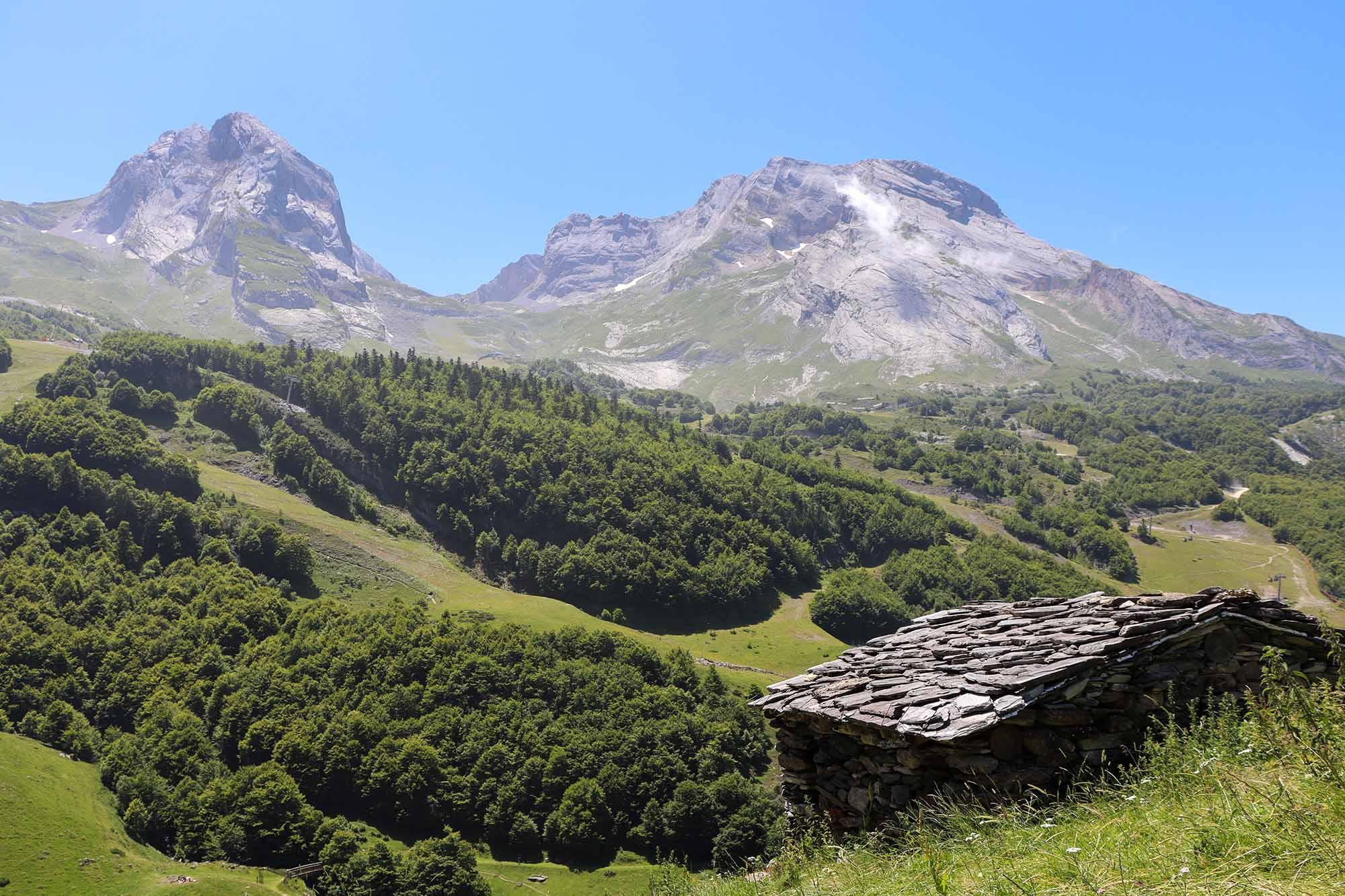 Cabin in Gourette  - &copy; OTVO