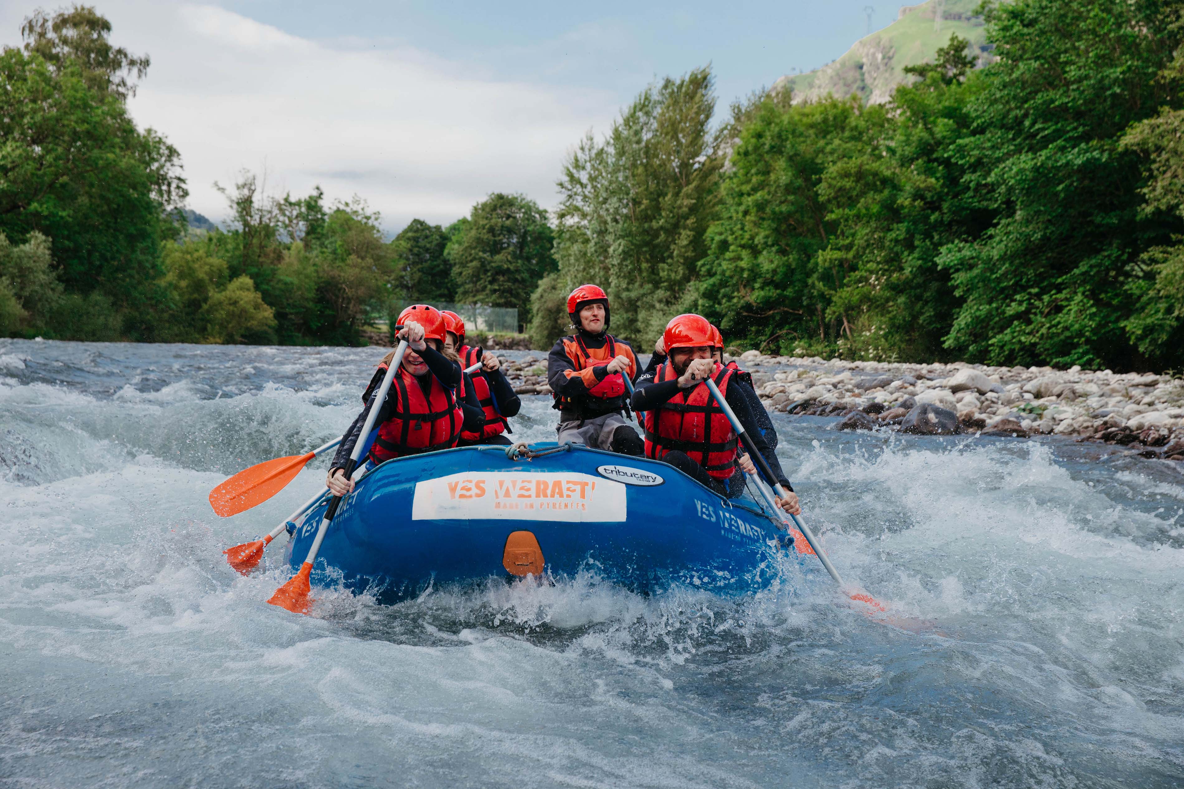 Rafting down the Gave d'Ossau river  - &copy; Florian Monot