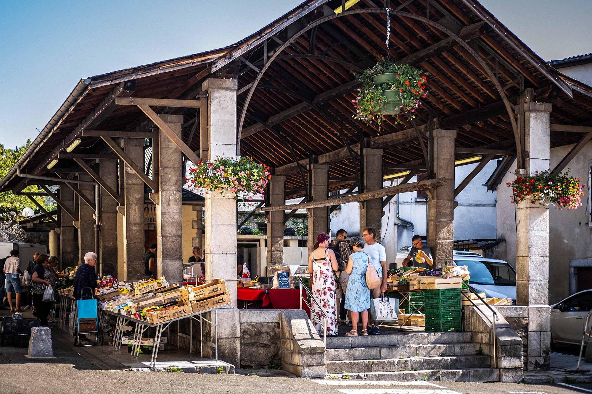 Arudy Market - &copy; Adrien Basse-Cathalinat