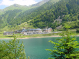 Lac-Fabreges-Village-Ete