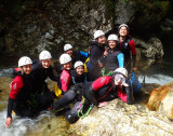 Ossaudeleau groupe d'amis dans le canyon de Bious