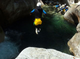 Ossaudeleau jump dans le canyon du Soussouéou