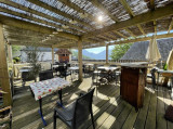 auberge-perchades-photo-terrasse