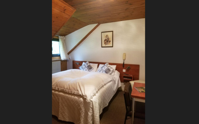 1440 chambre AmoulatCapture d’écran 2024-10-14 093527