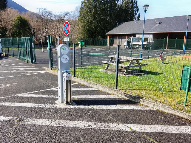 2. Borne Louvie-Juzon