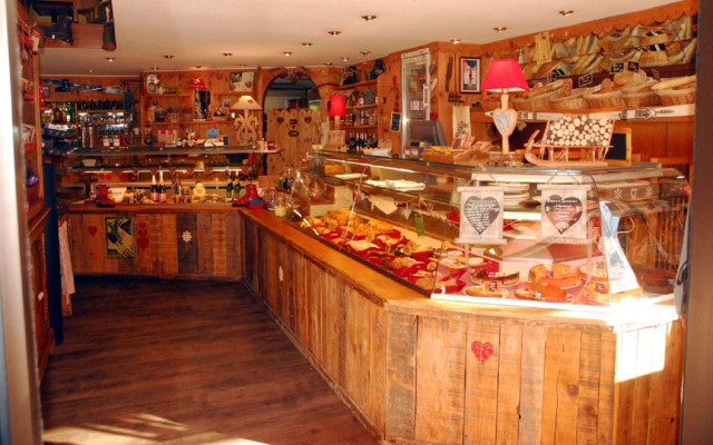 CASAUX 1440850[1]
