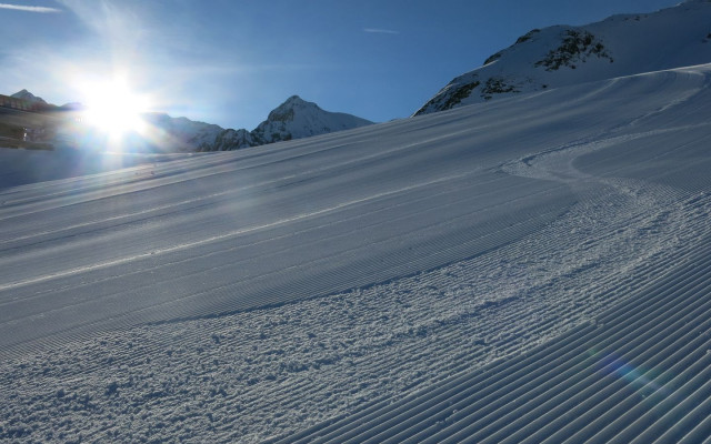 Descente avec pisteur  - crédit EPSAIMG-5249-2