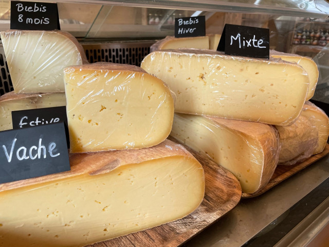 Différents fromages de la ferme