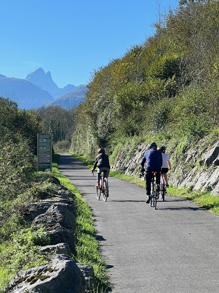Voie verte entre Iseste et Bielle 
