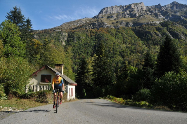 VAE04-TB-1-FalaisesCezy-2