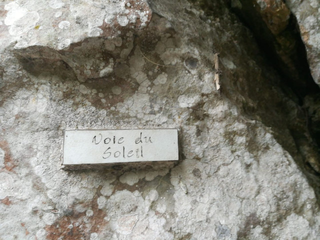 rocher ecole-arudy-voie - © otvo rocher ecole-arudy-voie