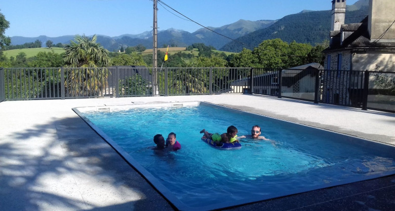 Camping-la-ramiere-photo-piscine