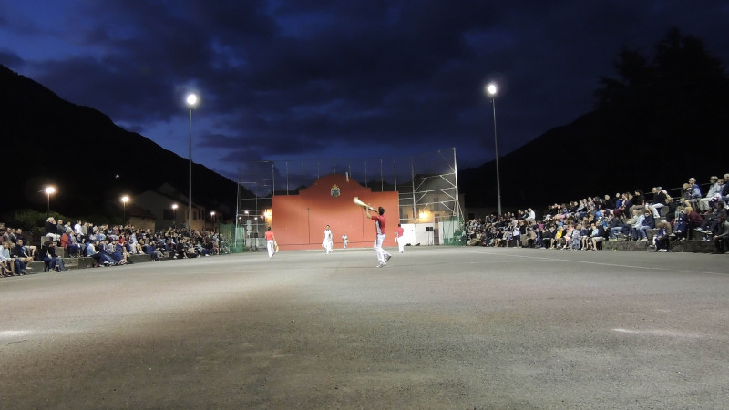 Fronton3