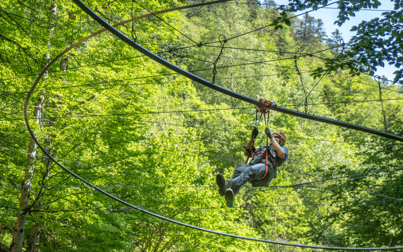 TYROLIENNE-ARTOUSTE2-REGIE-ARTOUSTE-TC-1440x900 (1)