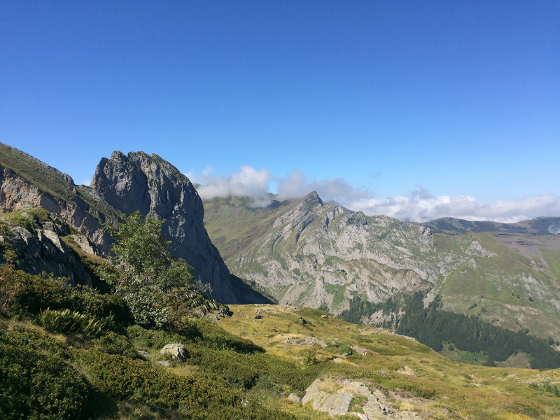 Vue-Lac-Isabe2©OTLaruns-AL