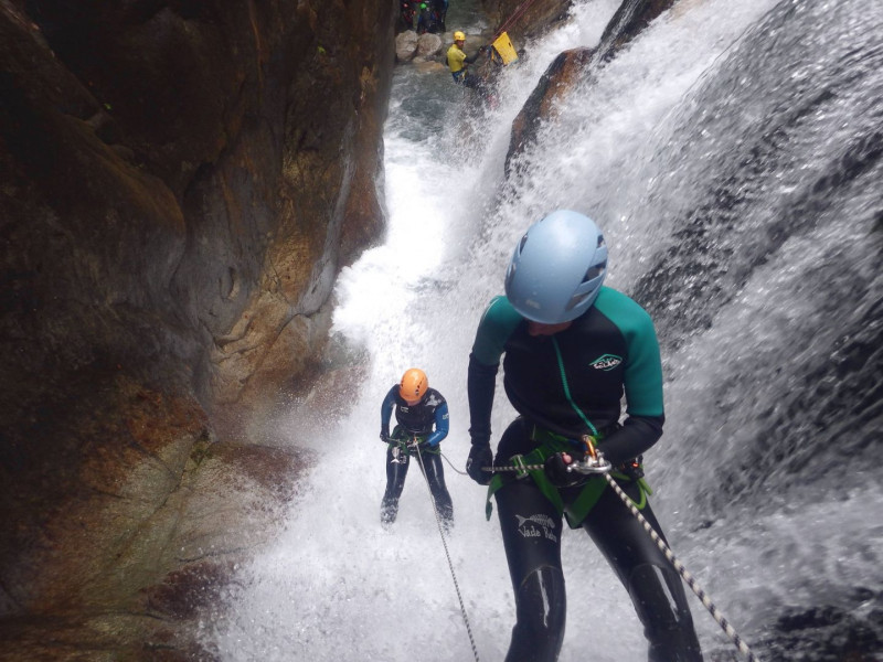 aqua-vertige-canyoning4