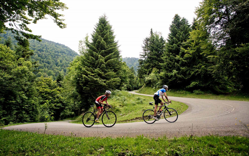Cycliste Col de Marie Blanque 