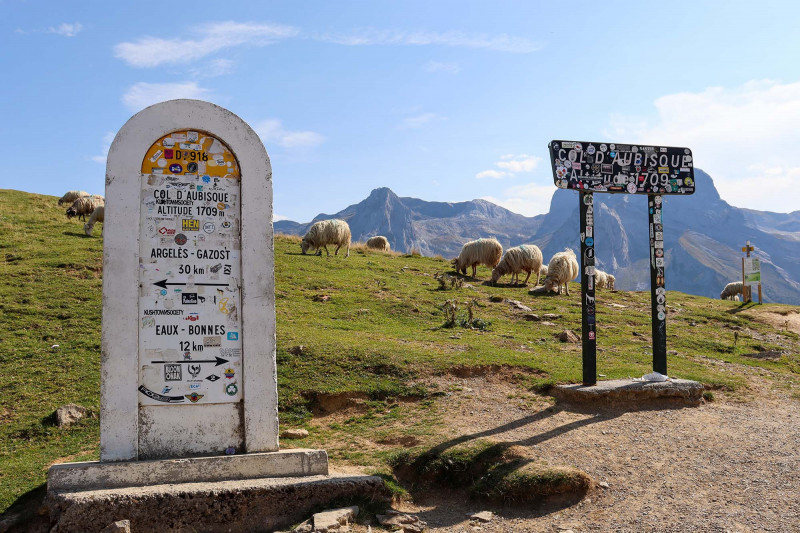 Sign at the Col d'Aubisque pass 