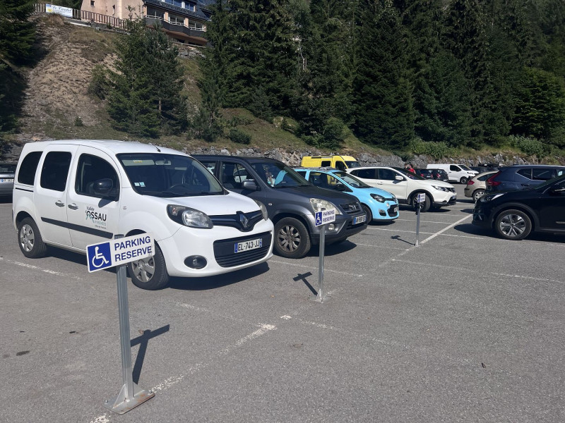 place PMR parking d'Anglas GouretteIMG_1342