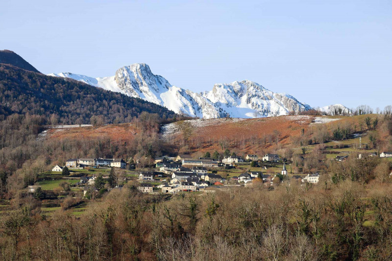 View of the village of Bilhères-en-Ossau in winter 