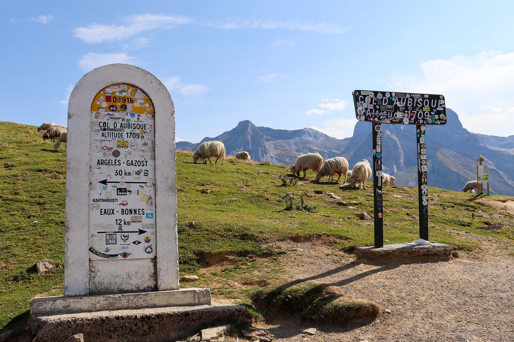 Sign at the Col d'Aubisque pass  - &copy; OTVO