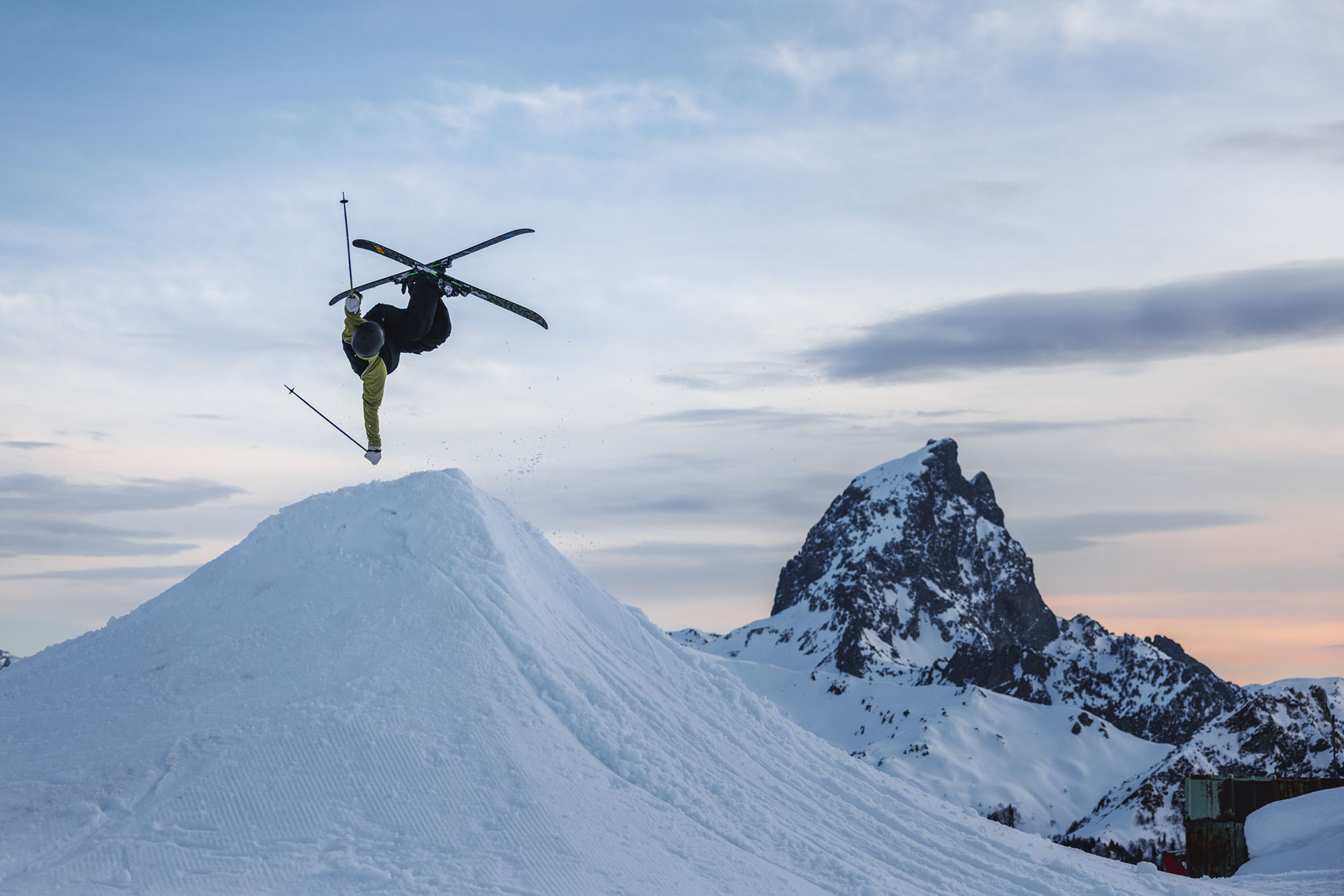 Happy Shredding Day event at Artouste ski resort - &copy; Hugo Aussenac