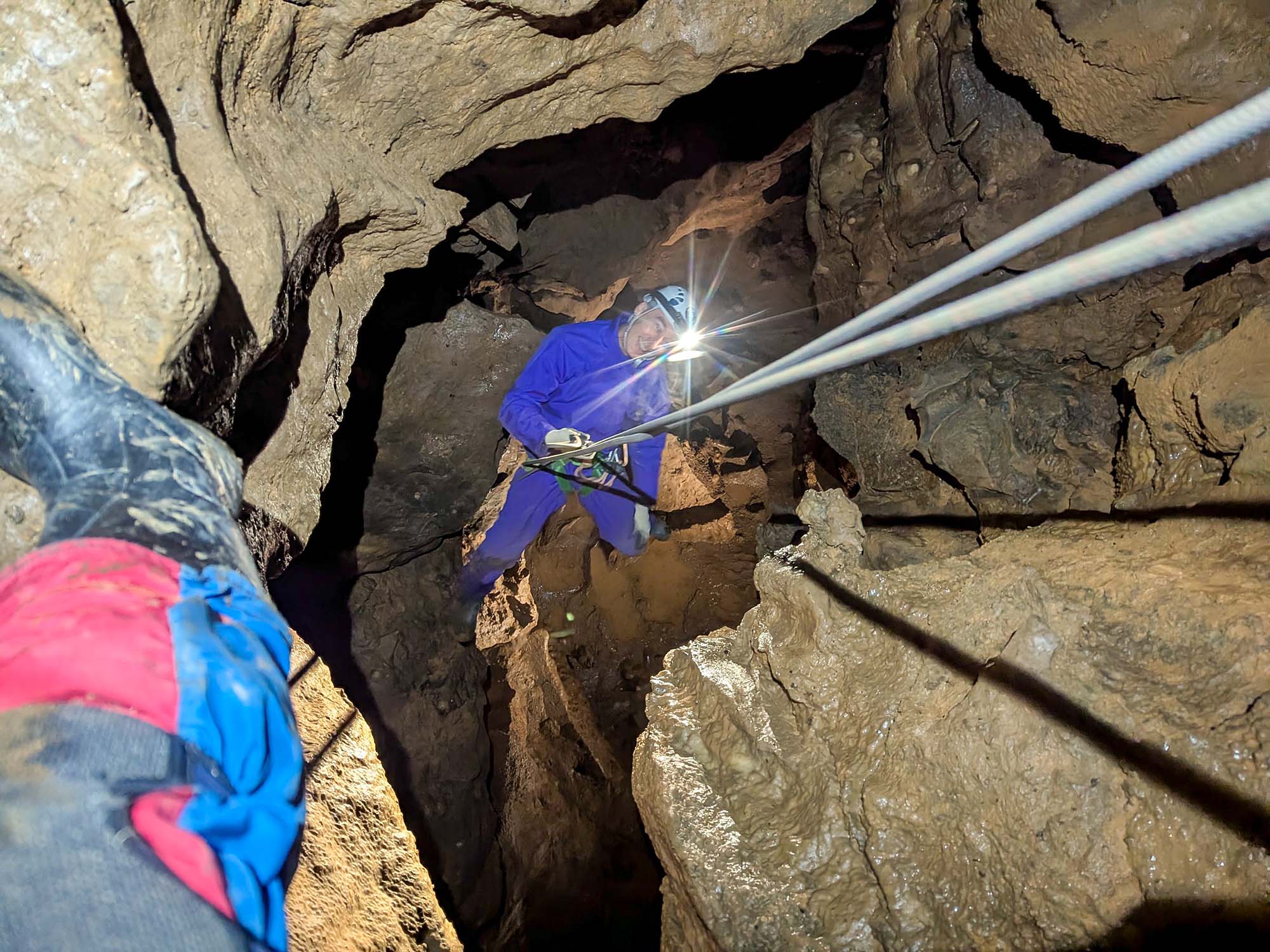 Caving in the Rébénacq Cave - &copy; C. Bador