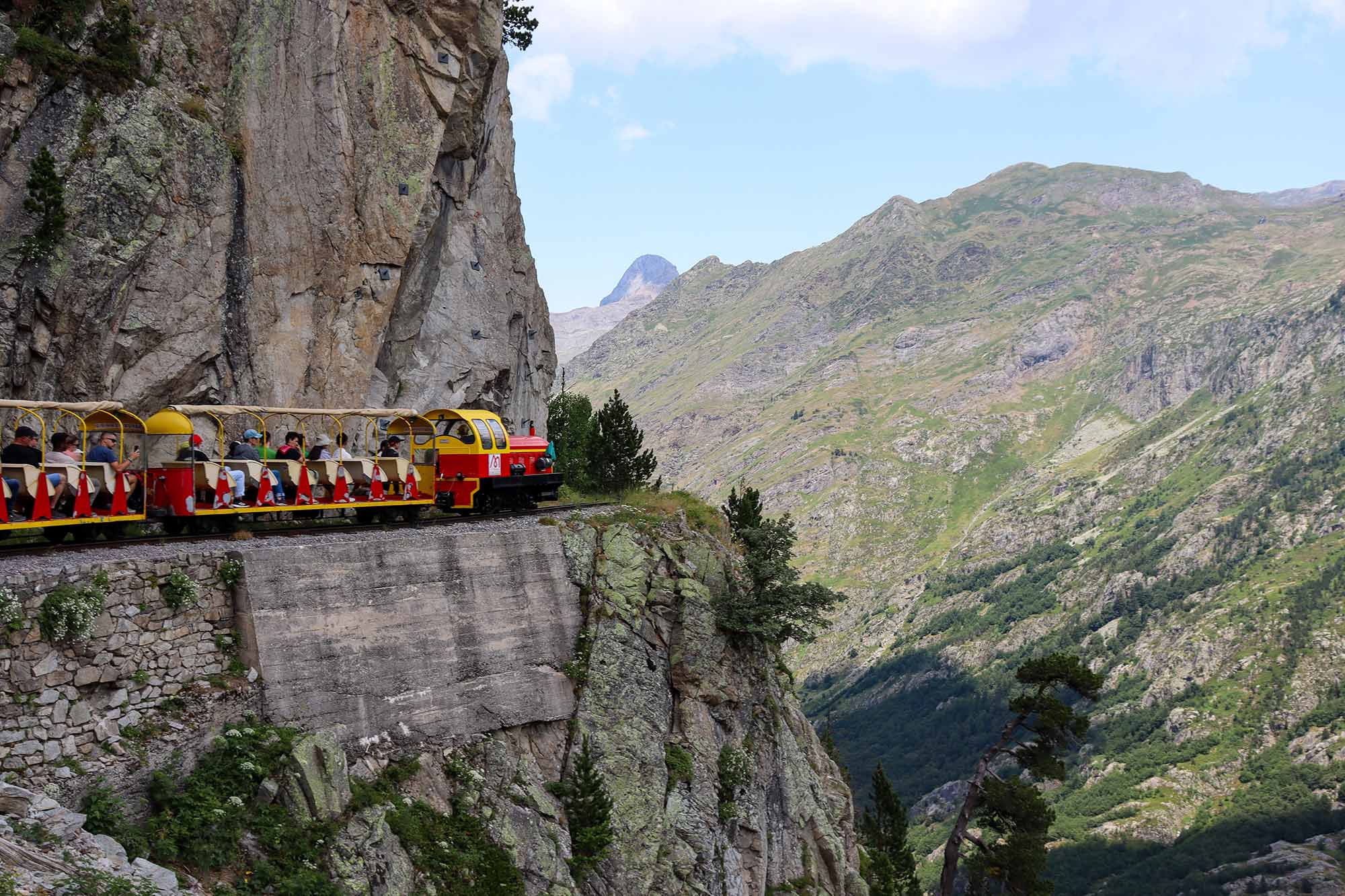 The Artouste train running along the cliff face - &copy; OTVO