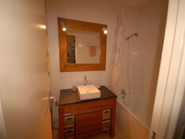 AGENCE BARROSO - MARMOTTES A3 SDB