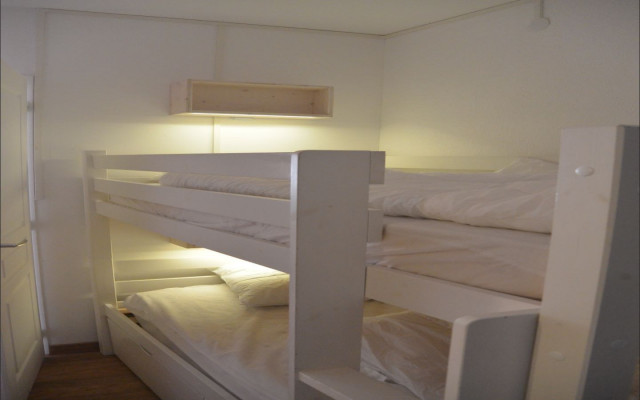 FORGET-CHAMPAGNE-1440Capture-350-2-2