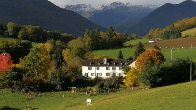 Gite-le-Cot-photo-vue-maison