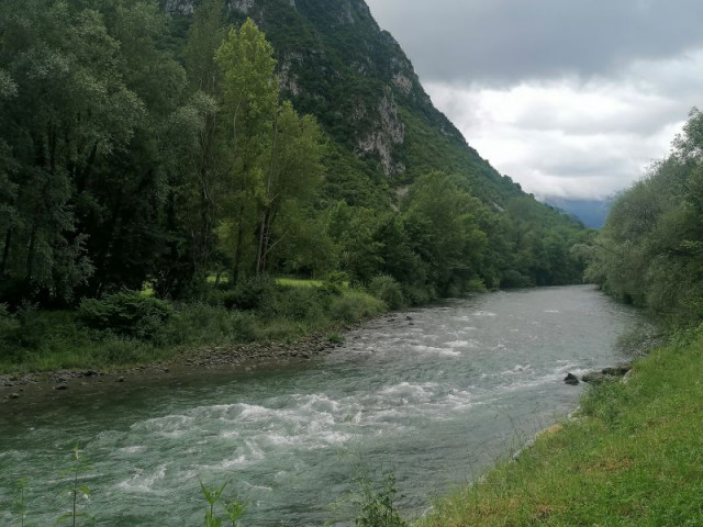 Vue sur le gave d'Ossau