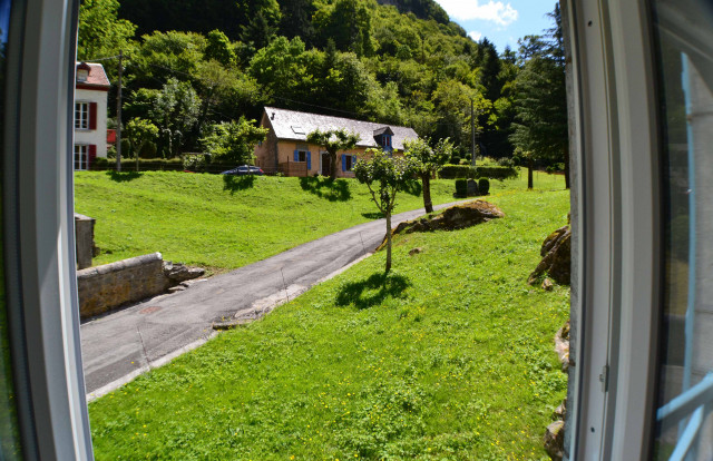La-douane-1-11