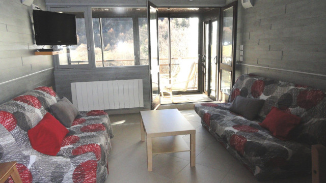 MEUB BICHON 1440X900divers4 054