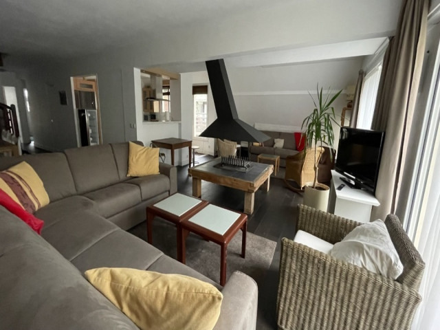 _lv_images__lot_0000000001_03_295224