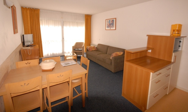 _lv_images__lot_0000000017_03_309649