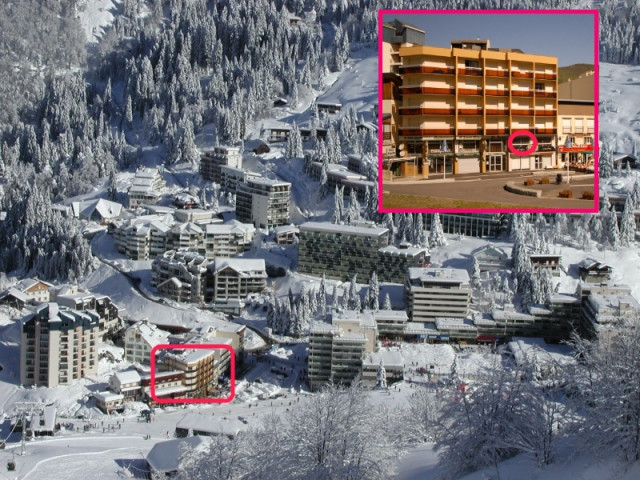 _lv_images__lot_0000000023_09_355469