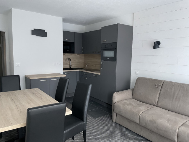 _lv_images__lot_0000000063_01_289172