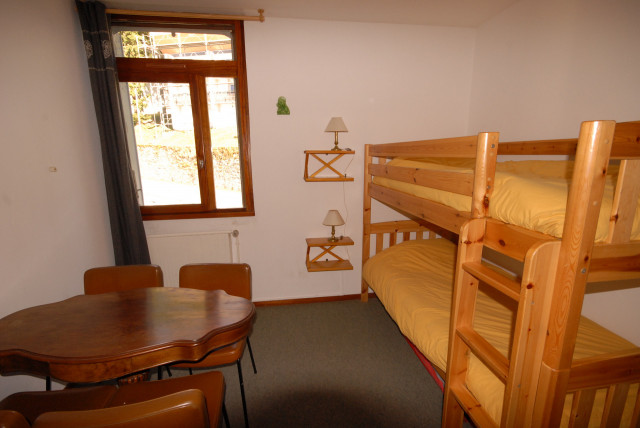 _lv_images__lot_0000000097_07_292114