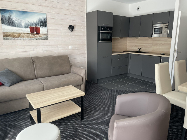 _lv_images__lot_0000000110_01_350390