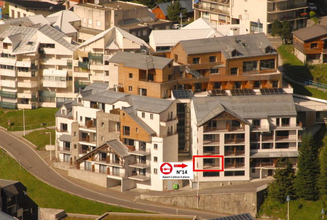 _lv_images__lot_0000000115_04_326424