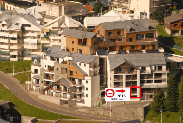 _lv_images__lot_0000000117_04_353588