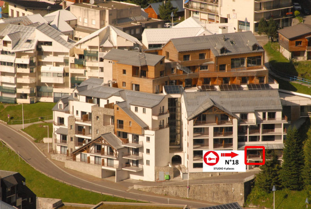 _lv_images__lot_0000000119_04_350537