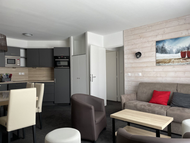 _lv_images__lot_0000000126_01_343732