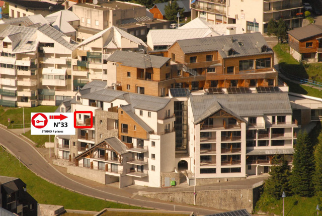 _lv_images__lot_0000000134_04_329467