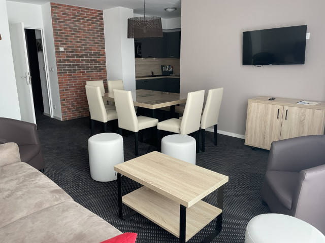 _lv_images__lot_0000000135_02_343251