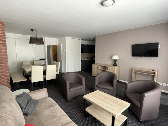 _lv_images__lot_0000000136_12_346839