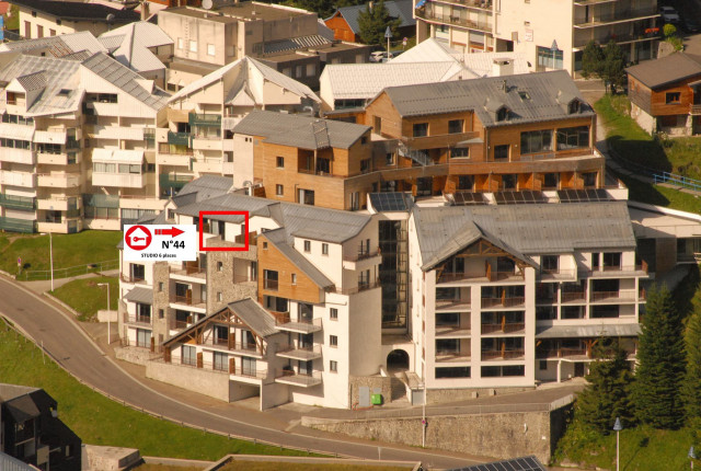 _lv_images__lot_0000000145_04_350361