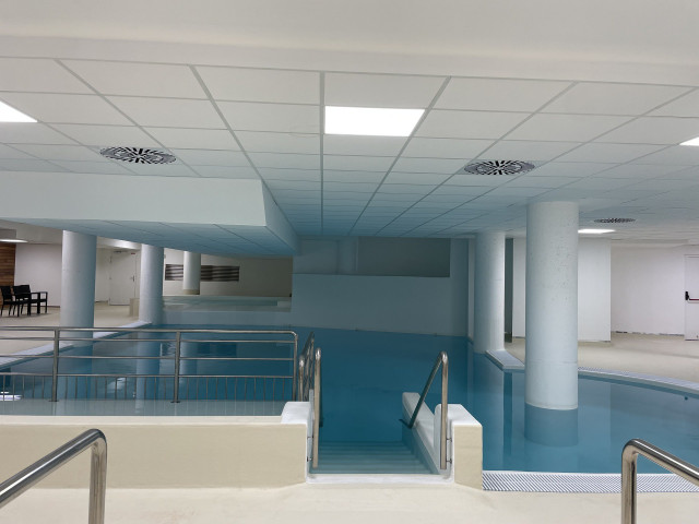 _lv_images__lot_0000000147_05_489596